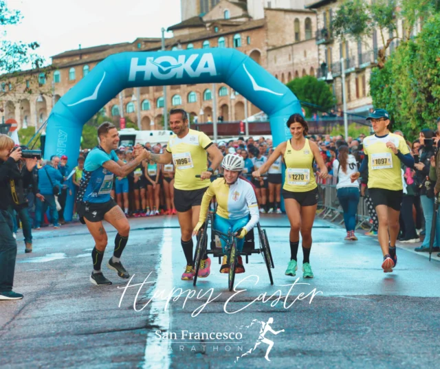🌿 𝗕𝘂𝗼𝗻𝗮 𝗣𝗮𝘀𝗾𝘂𝗮 𝗱𝗮𝗹𝗹𝗮 𝗦𝗮𝗻 𝗙𝗿𝗮𝗻𝗰𝗲𝘀𝗰𝗼 𝗠𝗮𝗿𝗮𝘁𝗵𝗼𝗻!Come ogni corsa che parte dal cuore, anche oggi celebriamo la rinascita, la forza e la bellezza della vita.Da Assisi, con gratitudine e speranza:I bless you life. 🕊️💛#SanFrancescoMarathon #IBlessYouLife #Pasqua2025 #RunningSpirit